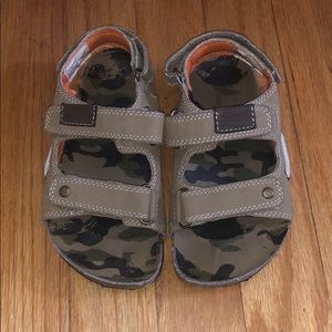 Toddler Boys Sandals Size 10